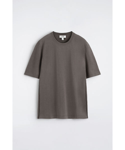 COS(コス)の「コントラストトリム入り シルクコットン Tシャツ(Tシャツ/カットソー・メンズ・ブラウン系その他・L/XL/S/M)」の5枚目の写真