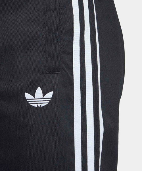 adidas(アディダス)の「アディカラー SST コットンツイル ショーツ / ハーフパンツ / アディダスオリジナルス adidas Originals(その他パンツ・メンズ・ブラック・SMALL/X-LARGE/X-SMALL/3XL/LARGE/XX-LARGE/MEDIUM)」の3枚目の写真