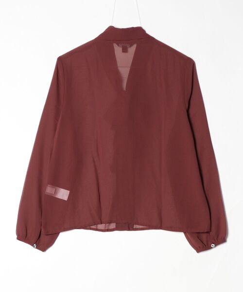 BANANA REPUBLIC FACTORY STORE(バナナリパブリック ファクトリーストア)の「BANANA REPUBLIC FACTORY STORE シアースカーフネックブラウス(シャツ/ブラウス・レディース・ブラック/ホワイト/レッド系その他・M/S/L/XS)」の4枚目の写真