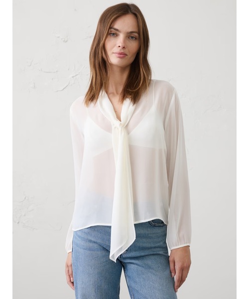 BANANA REPUBLIC FACTORY STORE(バナナリパブリック ファクトリーストア)の「BANANA REPUBLIC FACTORY STORE シアースカーフネックブラウス(シャツ/ブラウス・レディース・ブラック/ホワイト/レッド系その他・M/S/L/XS)」の1枚目の写真