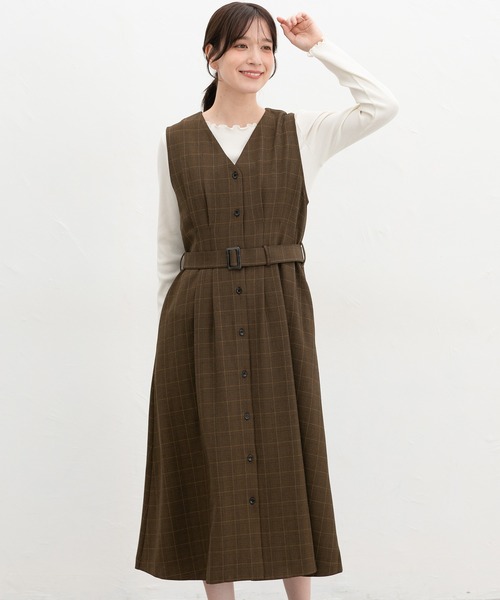 Honeys(ハニーズ)の「Vネックジレジャンスカ(ジャンパースカート・レディース・ブラック系その他2/ブラック/ブラック×グレー・3L/L/LL/M/S)」の17枚目の写真