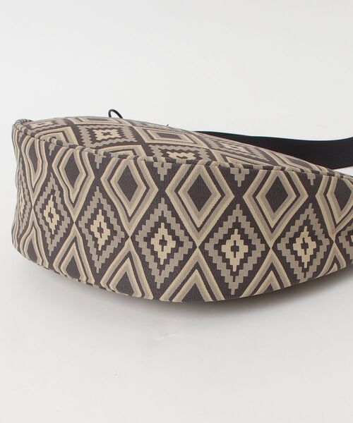 KAVU（カブー）の「KAVU/カブー Saddle Satchel/サドルサッチェル（ショルダーバッグ・レディース・B/C/A・FREE）」の9枚目の写真