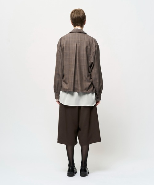 Juha（ユハ）の「COMPOSED CROPPED CHECK JACKET（ブルゾン・メンズ・ベージュ・3/4）」の4枚目の写真