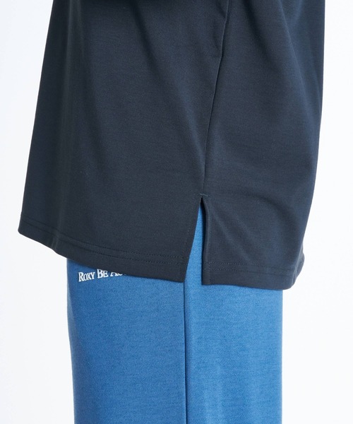 ROXY(ロキシー)の「ROXY FITNESS SIDEWALK L/S TEE イージーケア長袖ポロシャツ /速乾/UVカット 【2026年秋冬モデル】/ロキシー(ポロシャツ・レディース・オフホワイト/ブラウン/ブラック系その他・SMALL/MEDIUM/LARGE)」の12枚目の写真