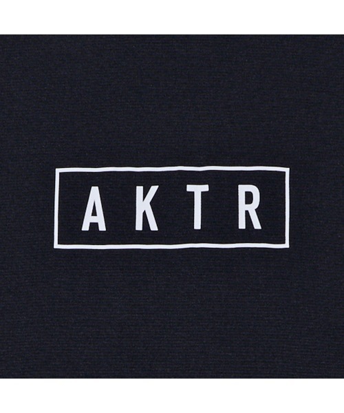 AKTR（アクター）の「AKTR BASIC AKTR LOGO SPORTS TEE（アクター ベーシック アクター ロゴ スポーツ ティー）（Tシャツ/カットソー・メンズ・ブラック系/ホワイト系・MEDIUM/X-LARGE/LARGE）」の7枚目の写真