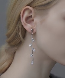 YU-KA:リーフラインピアス Leaf Line Earrings