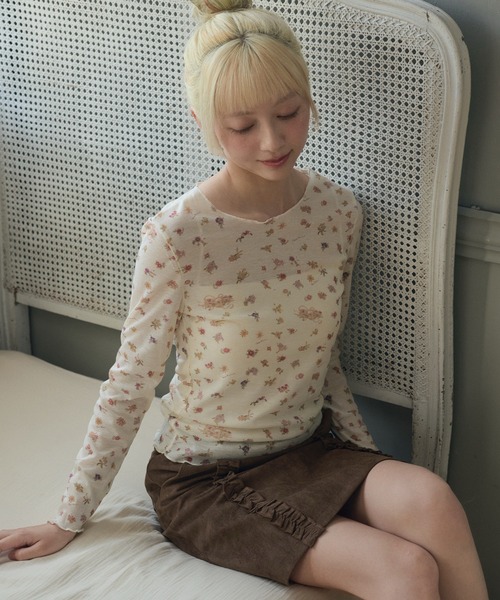 LiLIN（リリン）の「小花柄メローカットソー / flower mellow top（Tシャツ/カットソー・レディース・アイボリー/グレー・FREE）」の10枚目の写真