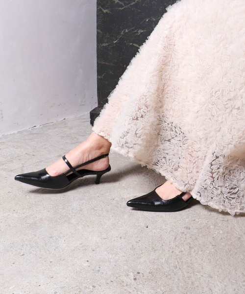 Three Four Time(スリーフォータイム)の「slingback always shoes(パンプス・レディース・ブラック/レッド・38inch/39inch)」の3枚目の写真