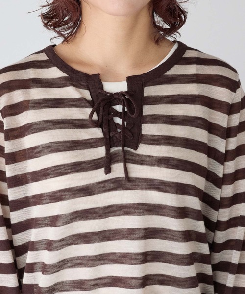 gossara（ゴサラ）の「【gossara いつものボーダーを新鮮に】レースアップシアーニットプルオーバー（Tシャツ/カットソー・レディース・グレー/ブラウン系その他・FREE）」の18枚目の写真