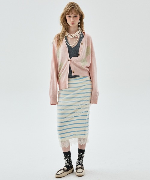 Mardi Mercredi（マルディメクルディ）の「CASHMERE BLEND CARDIGAN V NECK ARGYLE PUNCHING DETAIL / カシミヤ ブレンド カーディガン Vネック アーガイル パンチング ディテール（カーディガン/ボレロ・レディース・ピンク/ネイビー/グレー/チャコールグレー・FREE）」の18枚目の写真