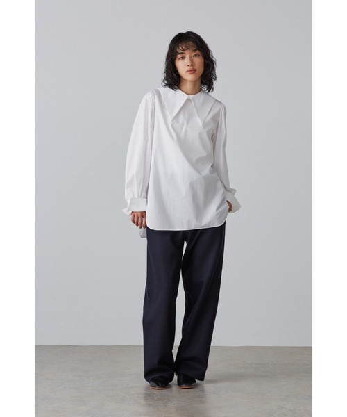 YLEVE(イレーヴ)の「BOURRIENNE × YLEVE / WOOL JERSEY TR / WORKER(その他パンツ・レディース・ホワイト/ネイビー・0/1/2)」の2枚目の写真