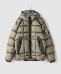 C.P.Company / シーピーカンパニー D.D. SHELL HOODED DOWN JACKET