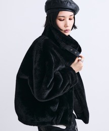 MONOe（モノエ）の「メタルフックフェイクファーショート丈コート（ブルゾン）」