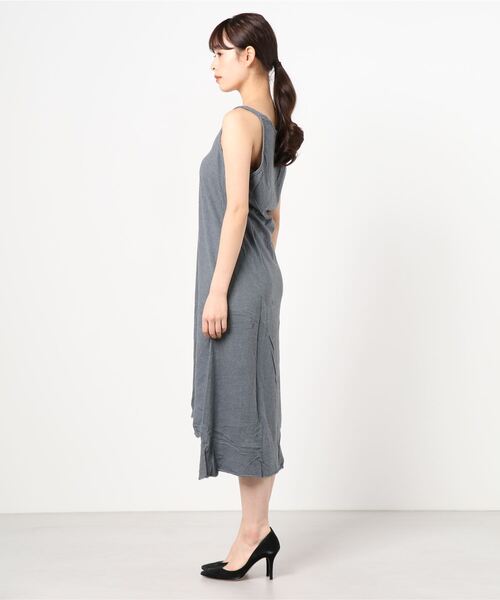 v::room(ヴィルーム)の「【V::ROOM 】ブイ ルーム/ silk noil cachion jersey dress (ワンピース・レディース・ネイビー/ホワイト/チャコールグレー・XX-SMALL/X-SMALL/SMALL)」の4枚目の写真