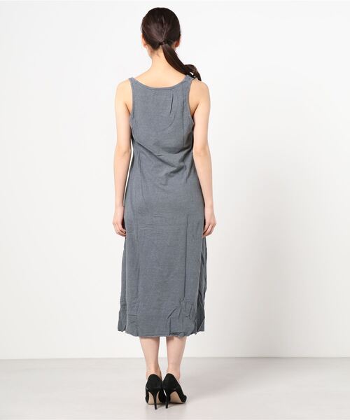 v::room(ヴィルーム)の「【V::ROOM 】ブイ ルーム/ silk noil cachion jersey dress (ワンピース・レディース・ネイビー/ホワイト/チャコールグレー・XX-SMALL/X-SMALL/SMALL)」の5枚目の写真