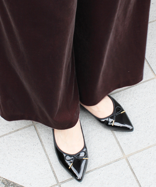 mysty woman（ミスティウーマン）の「ポインテッドトゥバレエシューズ（パンプス・レディース・シルバー/ブラック/レッド/その他1・LARGE/MEDIUM）」の2枚目の写真