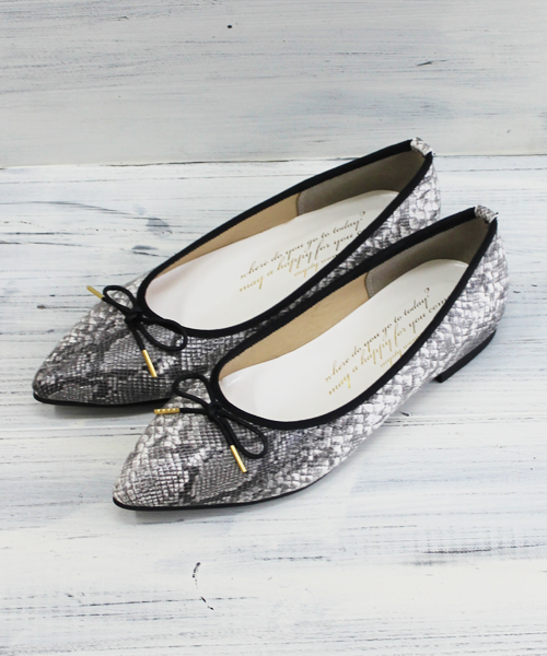 mysty woman（ミスティウーマン）の「ポインテッドトゥバレエシューズ（パンプス・レディース・シルバー/ブラック/レッド/その他1・LARGE/MEDIUM）」の14枚目の写真