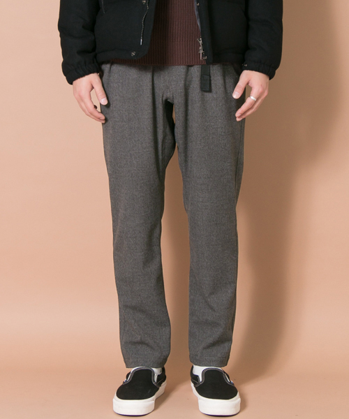 URBAN RESEARCH（アーバンリサーチ）の「UR ウールライクアクティブストレッチパンツ（その他パンツ・メンズ・チャコールグレー/ブルー系その他/ベージュ系その他・LARGE/MEDIUM）」の4枚目の写真