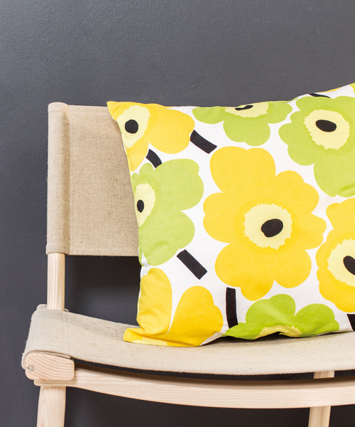 marimekko（マリメッコ）の「PIENI UNIKKO / Cushion covers 50×50㎝（クッション/クッションカバー・レディース・ピンク系その他/レッド系その他/ダークブルー/ブルー/イエロー×グレー/イエロー×グリーン/サックスブルー/レッド/ネイビー/ブラック/ホワイト/グリーン/オレンジ/スカイブルー/ブラック系その他・FREE）」の12枚目の写真