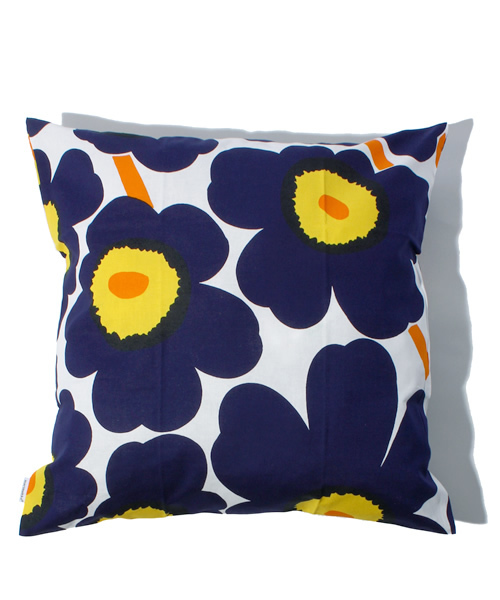 marimekko（マリメッコ）の「PIENI UNIKKO / Cushion covers 50×50㎝（クッション/クッションカバー・レディース・ピンク系その他/レッド系その他/ダークブルー/ブルー/イエロー×グレー/イエロー×グリーン/サックスブルー/レッド/ネイビー/ブラック/ホワイト/グリーン/オレンジ/スカイブルー/ブラック系その他・FREE）」の7枚目の写真