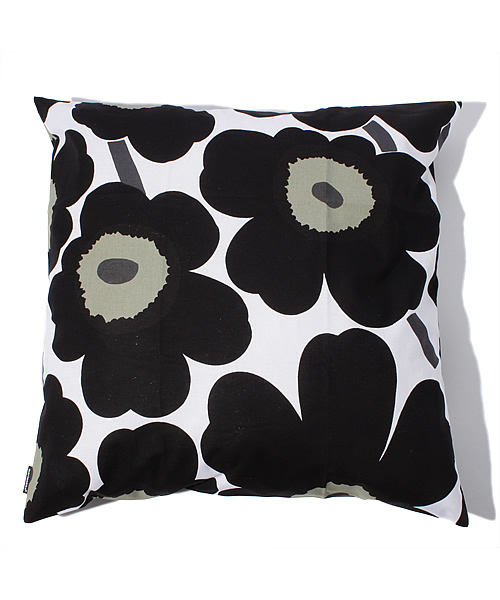 marimekko（マリメッコ）の「PIENI UNIKKO / Cushion covers 50×50㎝（クッション/クッションカバー・レディース・ピンク系その他/レッド系その他/ダークブルー/ブルー/イエロー×グレー/イエロー×グリーン/サックスブルー/レッド/ネイビー/ブラック/ホワイト/グリーン/オレンジ/スカイブルー/ブラック系その他・FREE）」の3枚目の写真