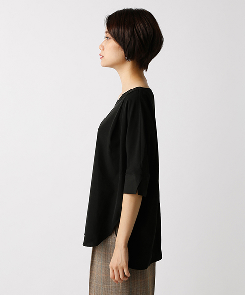 AZUL by moussy（アズールバイマウジー）の「フロントタックVネック七分袖ブラウス（シャツ/ブラウス・レディース・ブラック/ベージュ/オフホワイト・MEDIUM/SMALL）」の12枚目の写真