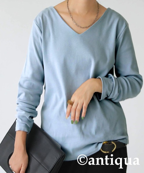 antiqua(アンティカ)の「ベーシックコットンフライスVネックロンT(Tシャツ/カットソー・レディース・ネイビー/杢グレー/カーキ/ブラック/オフホワイト/オートミール/ベージュ系その他/ブラウン系その他/グリーン系その他/バイオレット/グリーン系その他2/ブルー系その他/ライラック/モスグリーン/ベージュ・L/M/S/XL)」の13枚目の写真