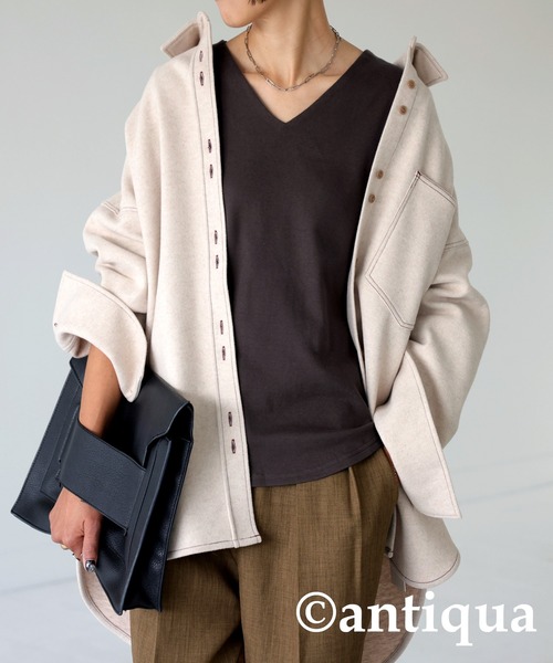 antiqua(アンティカ)の「ベーシックコットンフライスVネックロンT(Tシャツ/カットソー・レディース・ネイビー/杢グレー/カーキ/ブラック/オフホワイト/オートミール/ベージュ系その他/ブラウン系その他/グリーン系その他/バイオレット/グリーン系その他2/ブルー系その他/ライラック/モスグリーン/ベージュ・L/M/S/XL)」の20枚目の写真