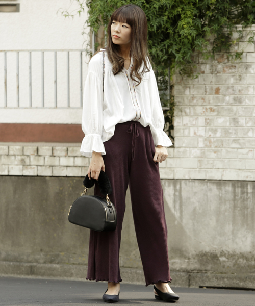 RAY CASSIN(レイカズン)の「スリット入りニットワイドパンツ(その他パンツ・レディース・マスタード/杢グレー/ワイン・FREE)」の1枚目の写真