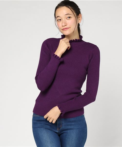 RAY CASSIN（レイカズン）の「フリルハイネックプルオーバー（ニット/セーター・レディース・ブラック/キャメル/パープル/キナリ・FREE）」の7枚目の写真