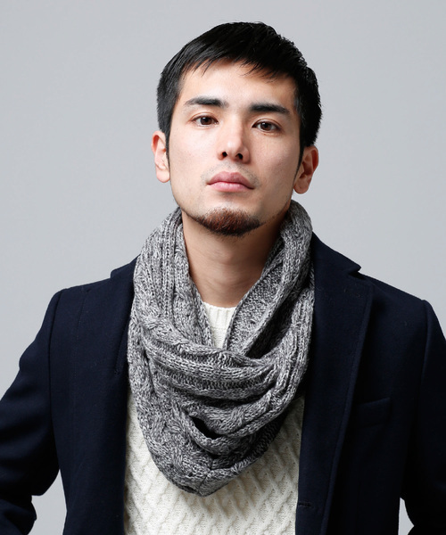 NANO universe（ナノユニバース）の「ケーブルスヌード（ストール/ショール・メンズ・ホワイト/ネイビー/ブラック/グレー・FREE）」の3枚目の写真