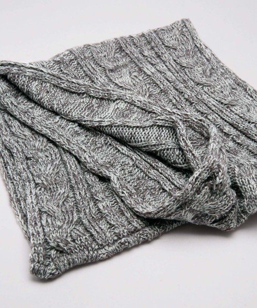 NANO universe（ナノユニバース）の「ケーブルスヌード（ストール/ショール・メンズ・ホワイト/ネイビー/ブラック/グレー・FREE）」の7枚目の写真