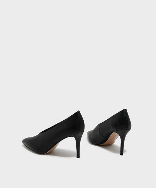 CHARLES & KEITH(チャールズ & キース)の「ポインテッドパンプス/POINTED PUMPS(パンプス・レディース・ブラック/ライトブラウン・22.5cm/23.5cm/23cm/24.5cm/25cm)」の5枚目の写真