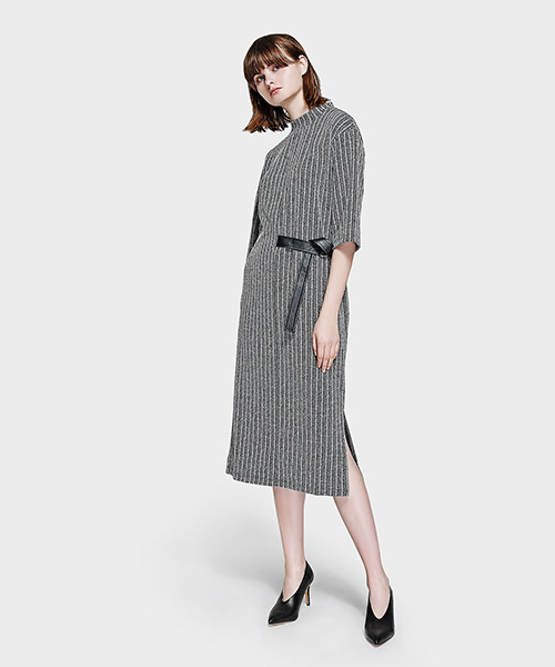 CHARLES & KEITH(チャールズ & キース)の「ポインテッドパンプス/POINTED PUMPS(パンプス・レディース・ブラック/ライトブラウン・22.5cm/23.5cm/23cm/24.5cm/25cm)」の7枚目の写真