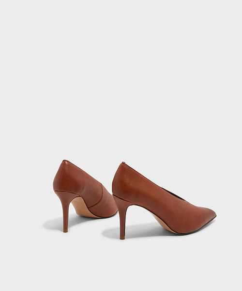 CHARLES & KEITH(チャールズ & キース)の「ポインテッドパンプス/POINTED PUMPS(パンプス・レディース・ブラック/ライトブラウン・22.5cm/23.5cm/23cm/24.5cm/25cm)」の11枚目の写真