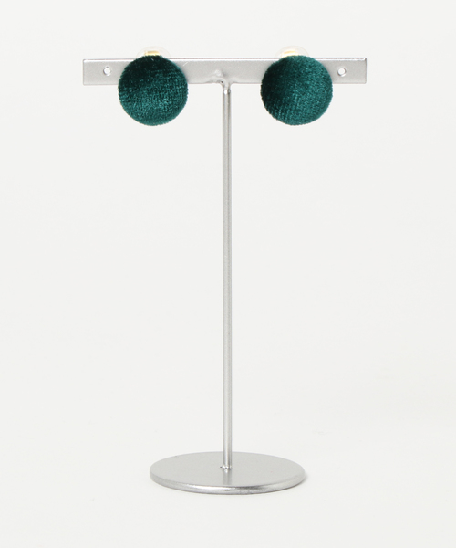 TONE SELECT GOODS(トーンセレクトグッズ)の「【glou】Vintage Earrings NO.22(イヤリング・レディース・ライトブルー/ベージュ/ブラウン/グリーン/ブルー/レッド・FREE)」の4枚目の写真