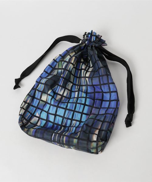 UNDER ARMOUR（アンダーアーマー）の「レディース ダッフルバッグ / ベルトウェイ（ショルダーバッグ・レディース・グリーン/ブラック・ONESIZE）」の6枚目の写真