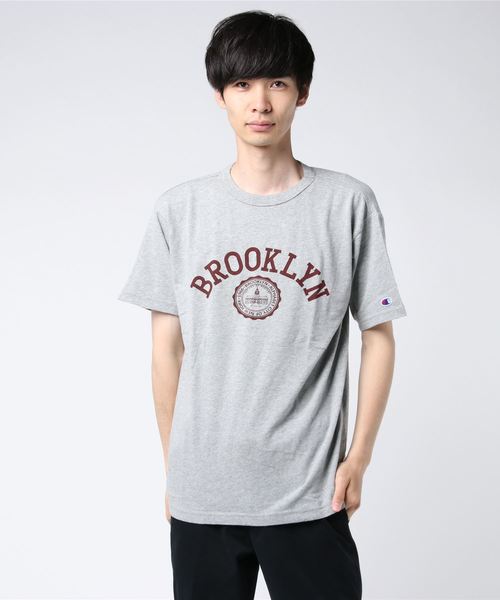 Champion(チャンピオン)の「【Champion/チャンピオン】メンズ Tシャツ キャンパス(Tシャツ/カットソー・メンズ・ホワイト/グレー/ホワイト×ブルー/ブラック/ネイビー/ライトピンク/サックスブルー/オリーブ・LARGE/MEDIUM/X-LARGE)」の4枚目の写真