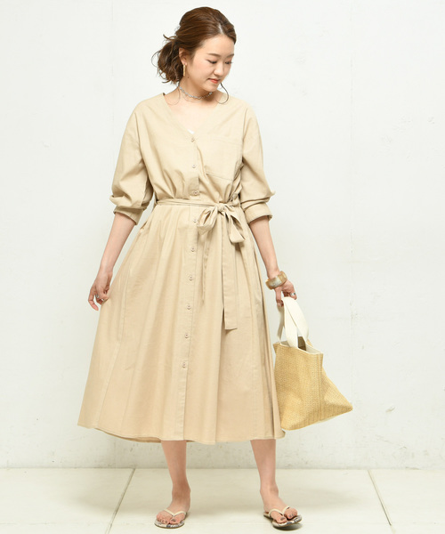 DouDou(ドゥドゥ)の「ロングシャツワンピース(ワンピース・レディース・ブラック/ベージュ/グリーン/アイボリー・FREE)」の14枚目の写真