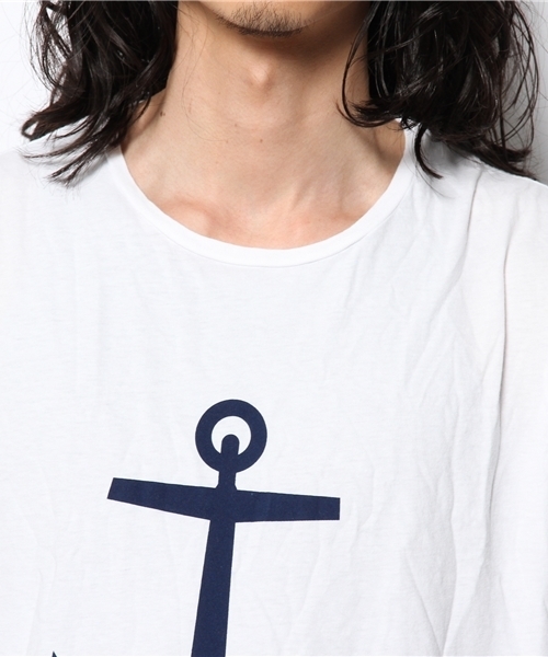 SHIPS（シップス）の「SAVE KHAKI: アンカープリント クルーネック Tシャツ（Tシャツ/カットソー・メンズ・ホワイト・MEDIUM/LARGE/SMALL）」の4枚目の写真