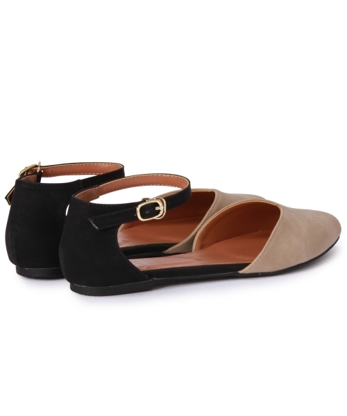 Boisson Chocolat（ボワソンショコラ）の「ボワソンショコラ/B Nカラーコンビポインテッドフラット ◆（パンプス・レディース・ブラック/コバルトブルー/オレンジ/ベージュ・23.5cm/24cm/23cm/22cm/22.5cm/24.5cm）」の16枚目の写真