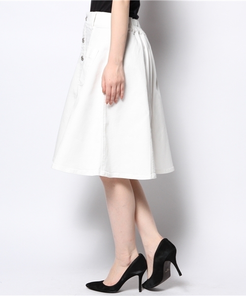 one after another NICE CLAUP（ワンアフターアナザーナイスクラップ）の「【ナイスクラップ】ｶｯﾄﾃﾞﾆﾑﾌﾚｱｰｽｶｰﾄ（スカート・レディース・オフホワイト/レッド/ネイビー・FREE）」の4枚目の写真