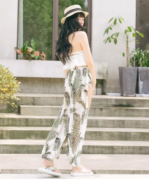 Dita（ディータ）の「【3点セット】シフォンスカート付きハイウエストビキニセットスウィムウェア【RT】（水着・レディース・ブラック/ホワイト・M/L/XL）」の10枚目の写真