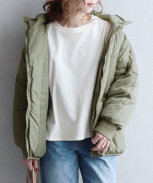 reca(レカ)の「ビッグシルエットダウンコート(ダウンジャケット/コート・レディース・ブラック/ベージュ/グリーン系その他・M/L)」の1枚目の写真