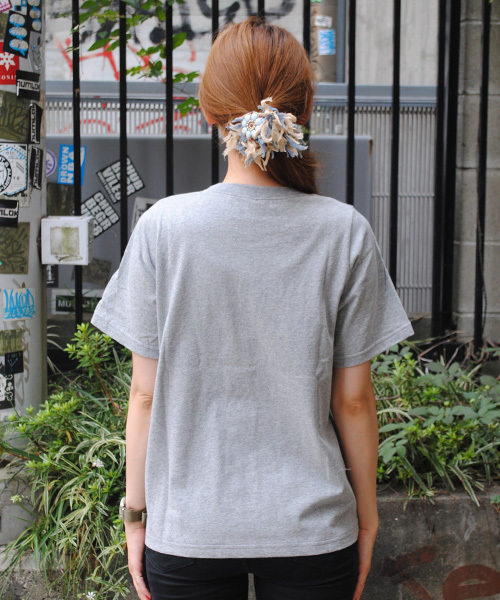 SILAS（サイラス）の「S/S TEE MARIA（Tシャツ/カットソー・レディース・ホワイト/アッシュ・ONE SIZE）」の4枚目の写真