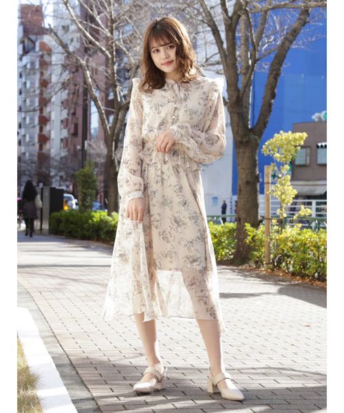 dazzlin（ダズリン）の「ラテフラワーマキシワンピース（ワンピース・レディース・ベージュ/オレンジ/グリーン・FREE）」の16枚目の写真