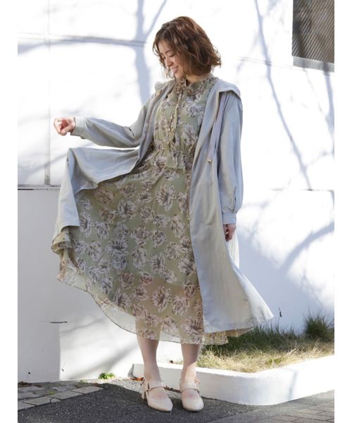 dazzlin（ダズリン）の「ラテフラワーマキシワンピース（ワンピース・レディース・ベージュ/オレンジ/グリーン・FREE）」の11枚目の写真