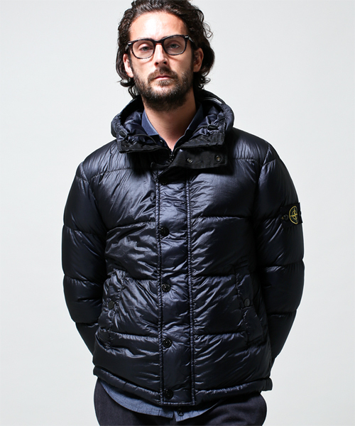 NANO universe（ナノユニバース）の「STONE ISLAND(ストーンアイランド