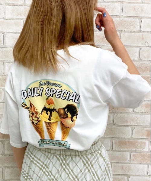 apres jour（アプレジュール）の「アソートＢＩＧＴシャツ【ZOZOTOWN限定アイテム】（Tシャツ/カットソー・レディース・ホワイト/チャコールグレー/ブラック/ライトホワイト/アイボリー/その他/ボルドー/モカ/ラベンダー/ホワイト系その他/グリーン系その他・フリー）」の14枚目の写真