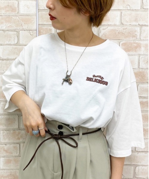 apres jour（アプレジュール）の「アソートＢＩＧＴシャツ【ZOZOTOWN限定アイテム】（Tシャツ/カットソー・レディース・ホワイト/チャコールグレー/ブラック/ライトホワイト/アイボリー/その他/ボルドー/モカ/ラベンダー/ホワイト系その他/グリーン系その他・フリー）」の19枚目の写真